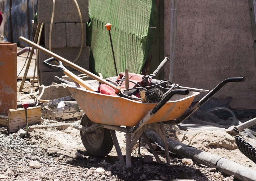 Вывоз строительного мусора в Логойске