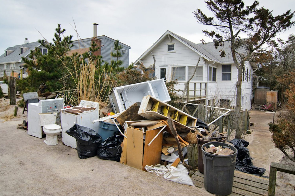 Вывоз мусора с дачи/деревни/частного сектора по выгодной цене